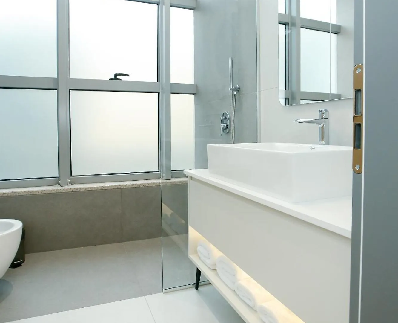 Nos Luxury Rooms Shkodra Aparthotel